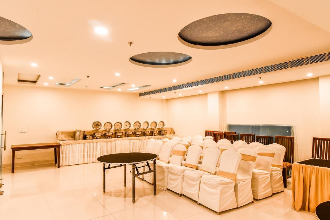 Fabhotel Prime The New Heaven New Delhi Buitenkant foto